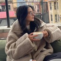 Dalina | Übergroßer Teddy-Mantel