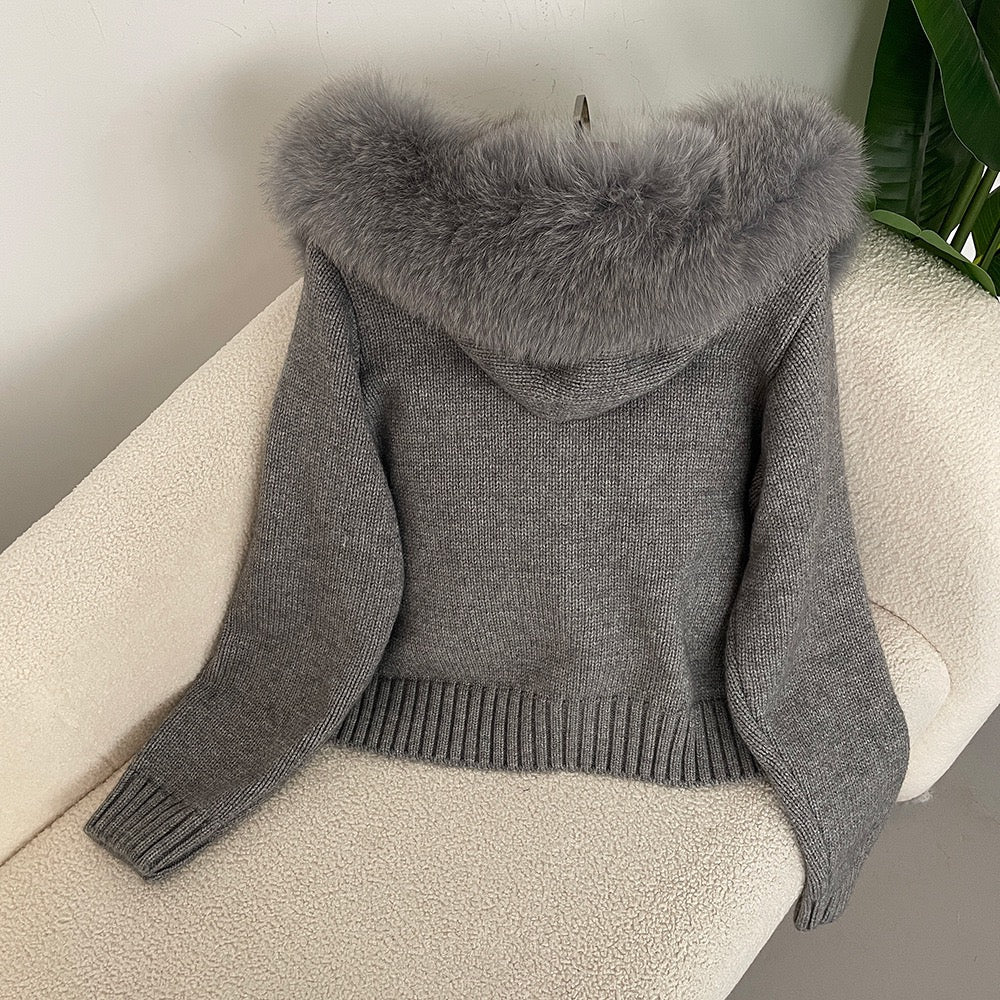 Silvia | Eleganter Cardigan mit Fellkragen