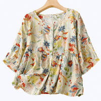 Tamia | Feminine Bluse mit floralen Akzenten und Naturstoffen