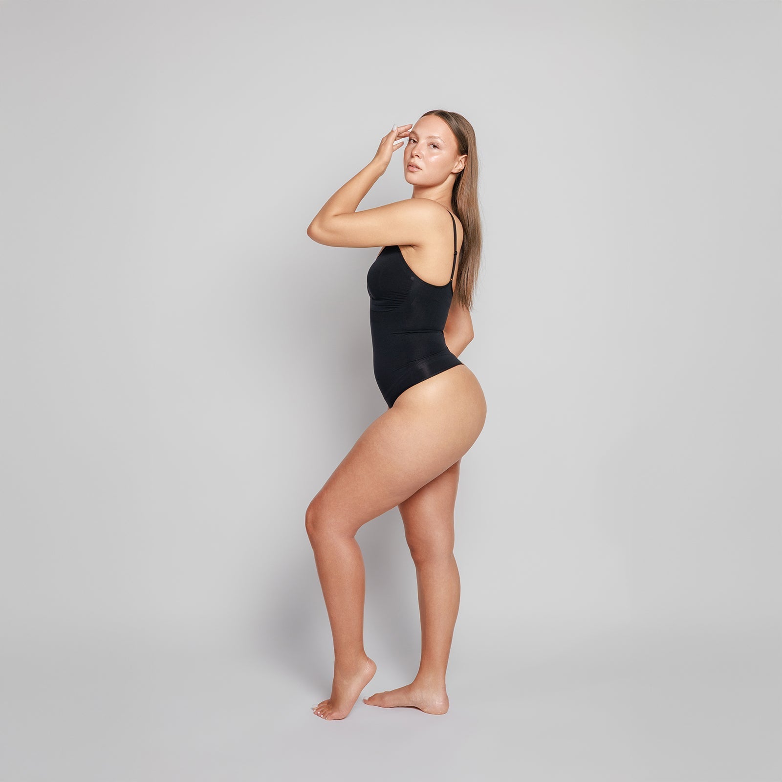 Leonie | nahtloser Shaping-Bodysuit mit String