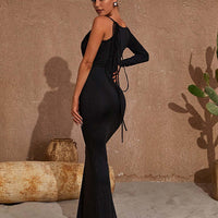 Emerald | Stilvolles Abendkleid mit offener Schulter und Rücken