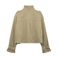 Solana | trendige Cargo-Outfits, leger und elegant.