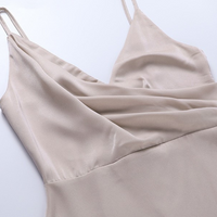 Eleanora | luxuriöses Satin-Kleid für besondere Anlässe