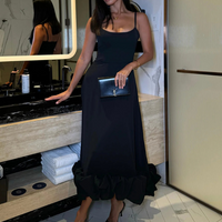 Ruthie | elegantes Kleid mit verspielten Rüschen