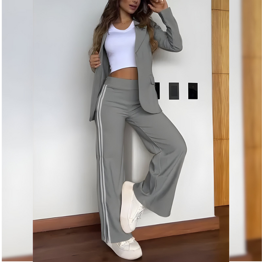 Lhara | Zeitloses Outfit-Set mit elegantem Design