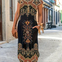 Janiya | Verziertes Maxikleid mit Taschen