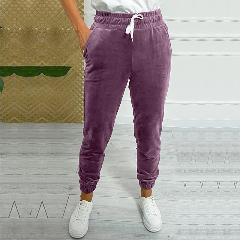 Mae | Bequeme Velours-Joggpants für Damen