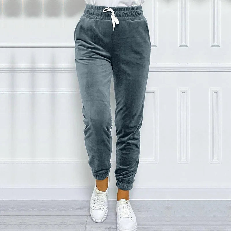 Mae | Bequeme Velours-Joggpants für Damen