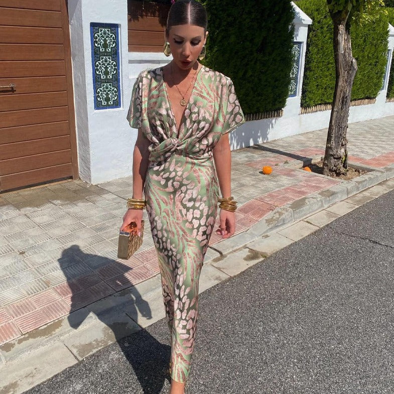 Dionna | Schmeichelndes Kleid mit Drapierung