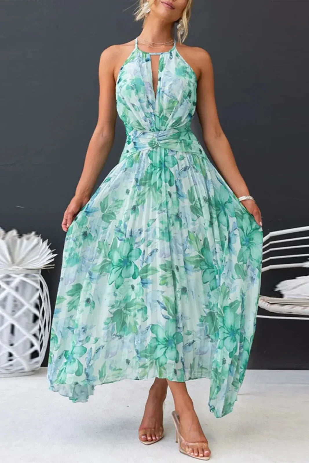 Rozi | Tropisches Neckholder-Maxikleid