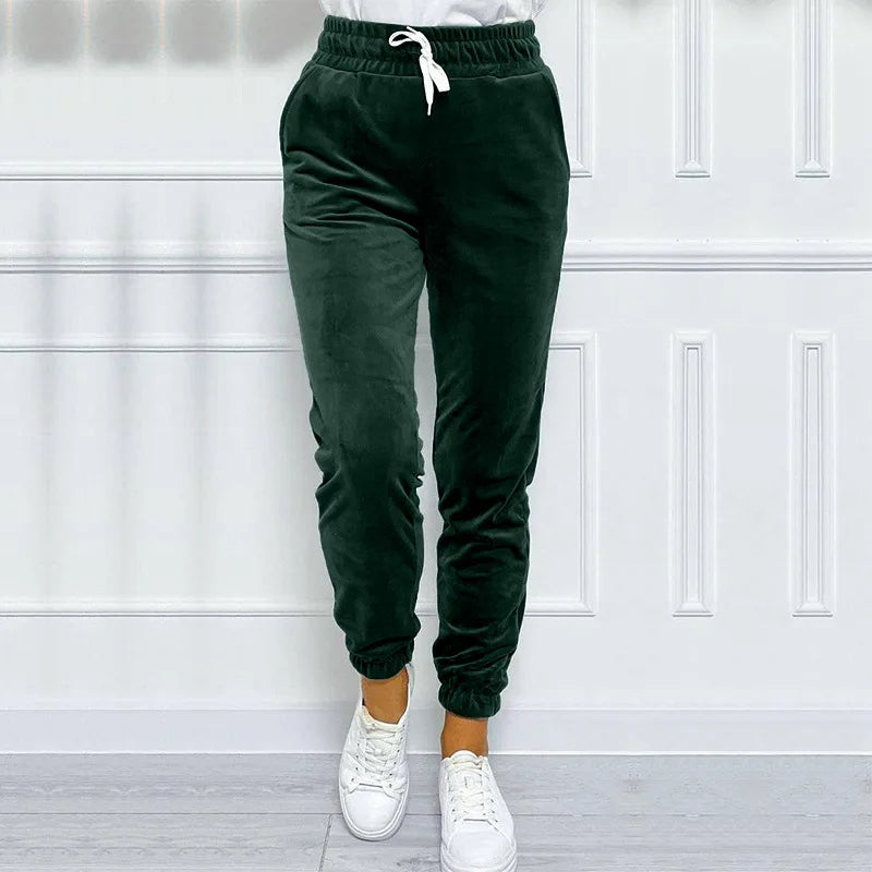 Mae | Bequeme Velours-Joggpants für Damen
