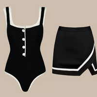 Loue | Schwarzer und Weißer Badeanzug mit Knöpfen