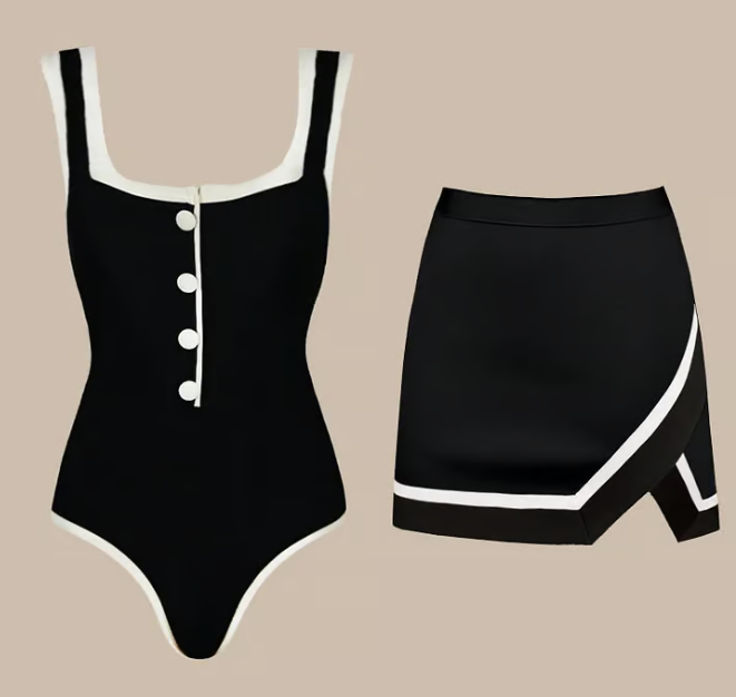 Loue | Schwarzer und Weißer Badeanzug mit Knöpfen