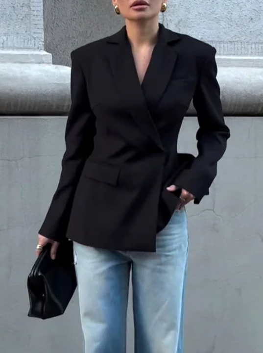 Iya | Sexy rückenfreier Blazer