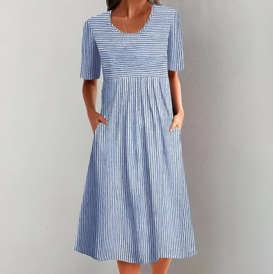 Angil | Gestreiftes Midikleid im Marine-Stil