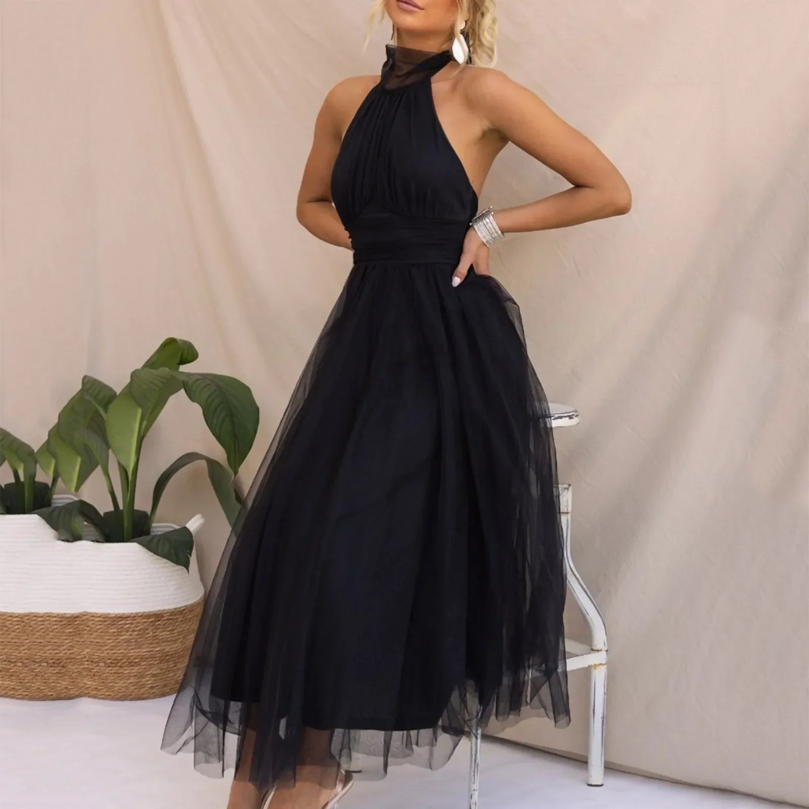 Jovie | Zeitloses, elegantes ärmelloses Kleid