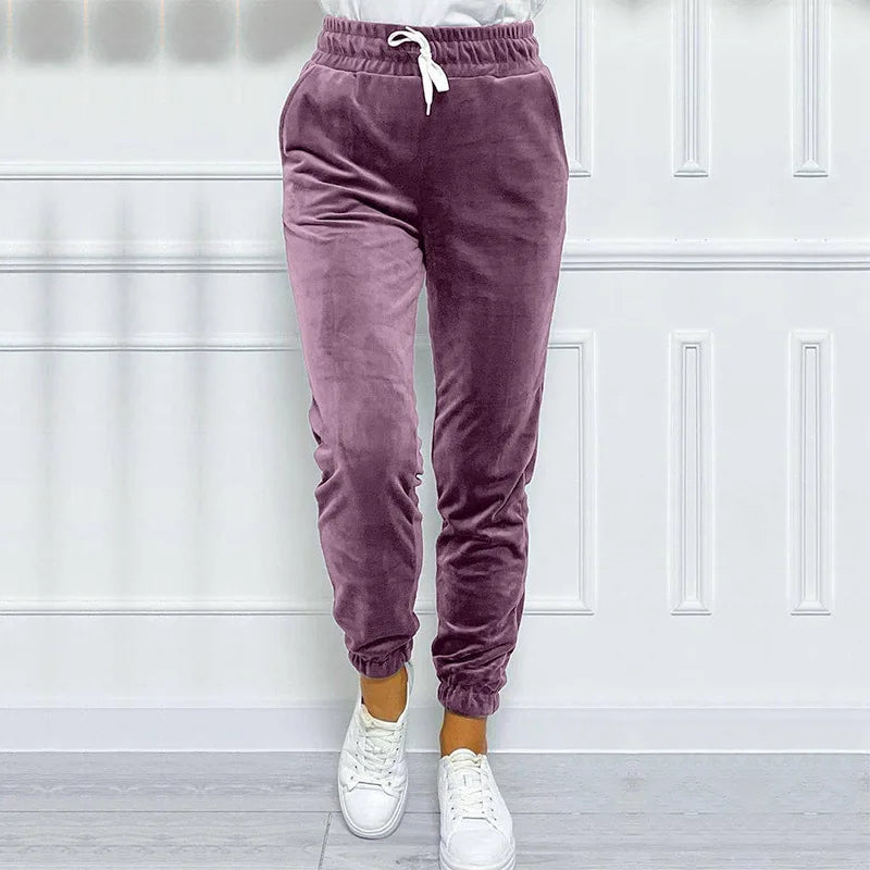 Mae | Bequeme Velours-Joggpants für Damen