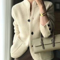 Claira | Strickjacke mit Knöpfen