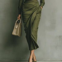 Jhess | Figurbetontes Wickelkleid im modernen Business-Stil