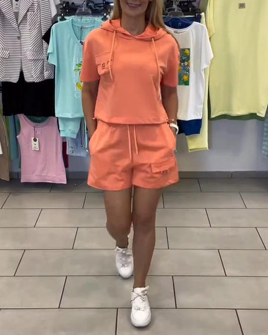 Kylee | sportliche Shorts mit Kapuzen-Design