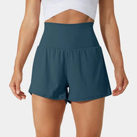 China | Sportliche Shorts mit hoher Taille und fließendem Oberstoff