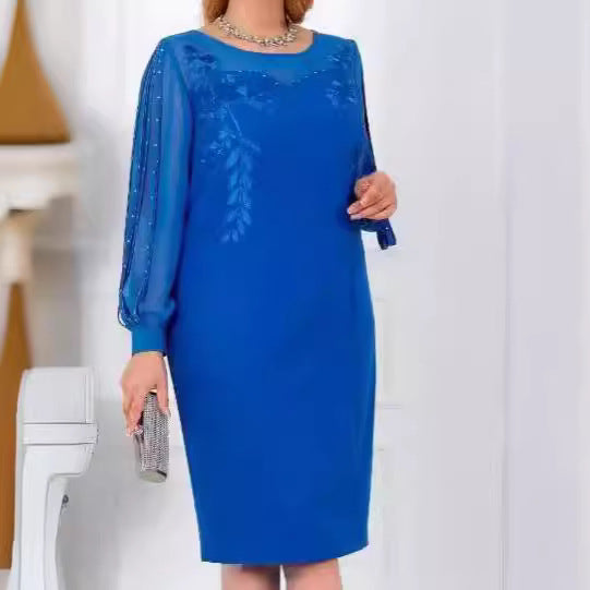 Uche | Midi-Kleid mit Perlenverzierung an den Ärmeln