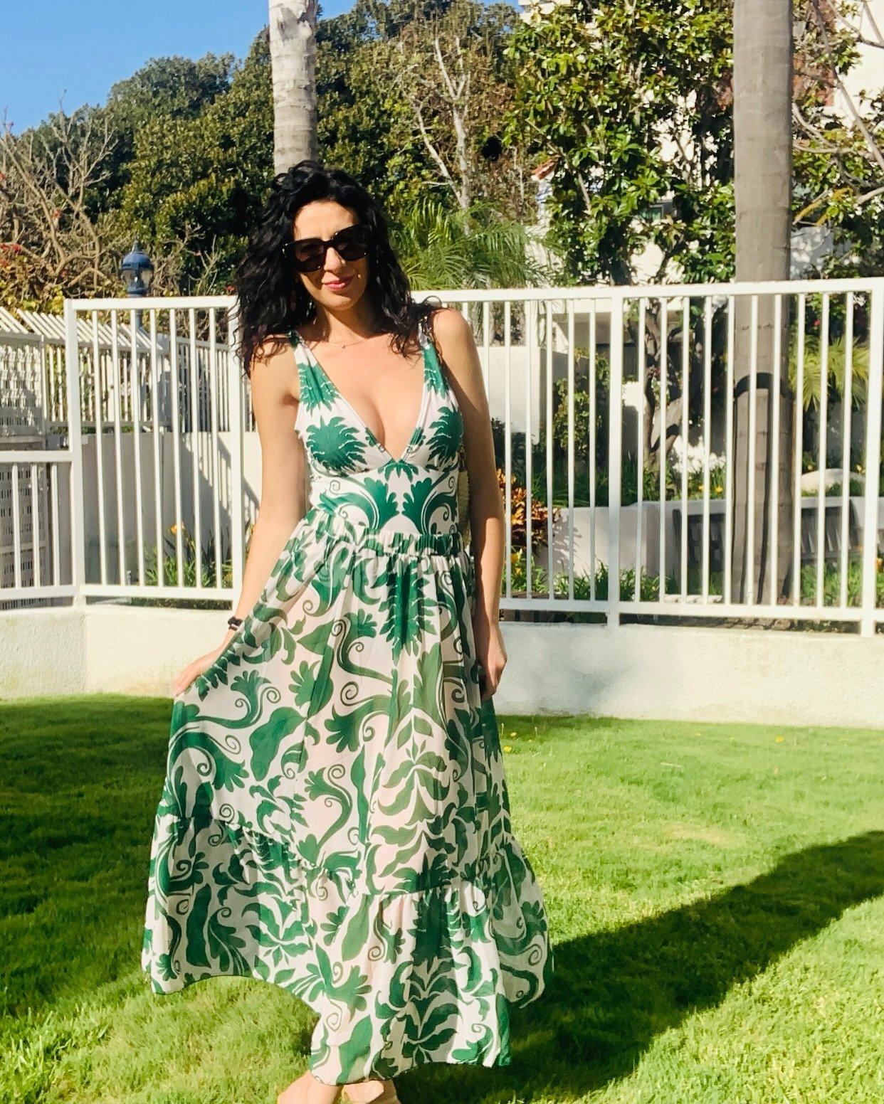 Sophia | Stilvolles Badeanzug-Set mit V-Ausschnitt und Print