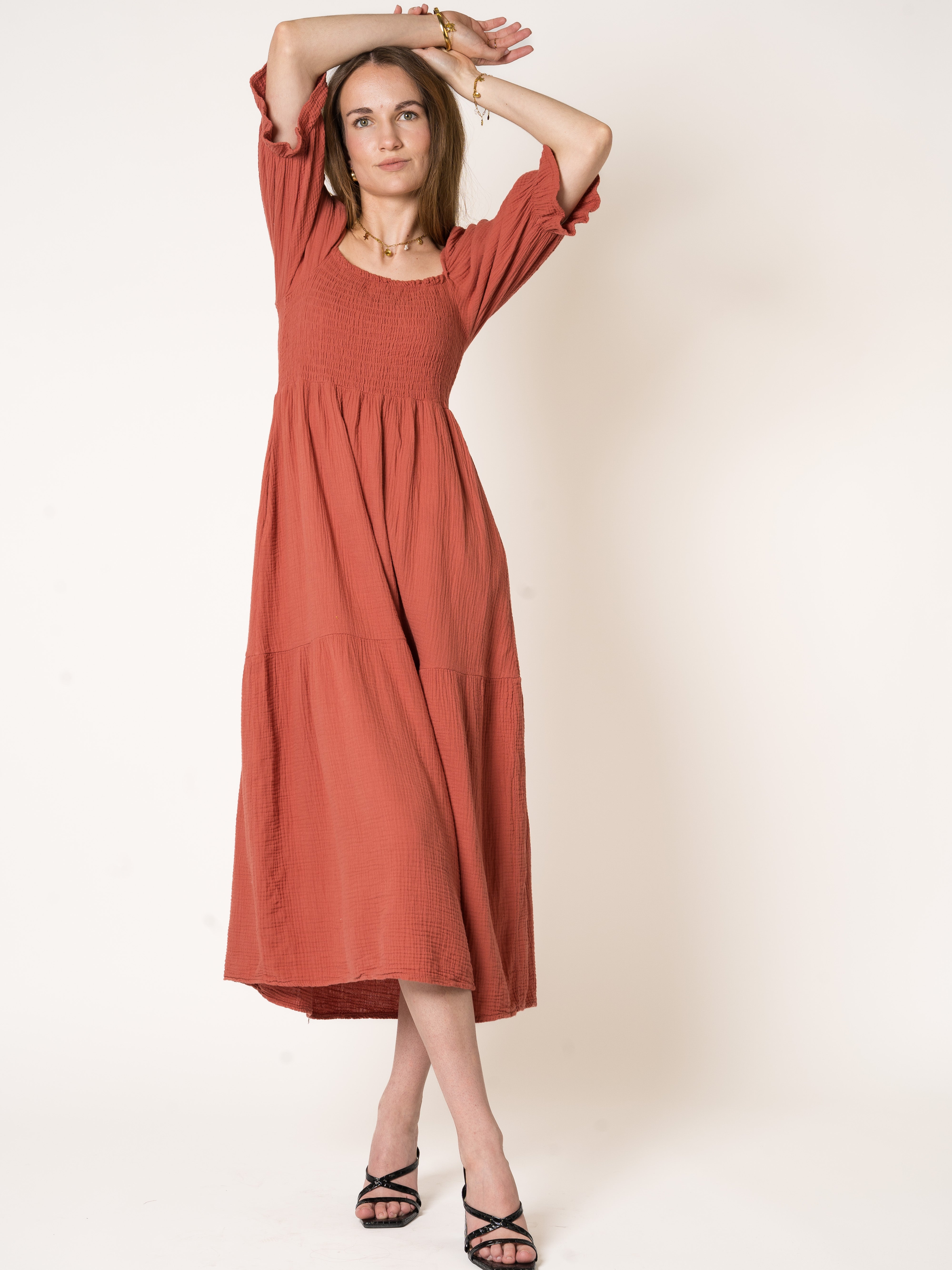 Honey | Texturiertes gestuftes Midikleid