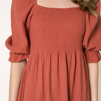 Honey | Texturiertes gestuftes Midikleid