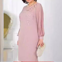 Uche | Midi-Kleid mit Perlenverzierung an den Ärmeln