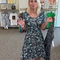 Kiera | stilvolles Kleid mit Rundhalsausschnitt