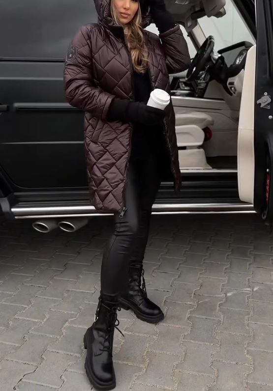 Labicea | Modische gesteppte Damenjacke mit Kapuze