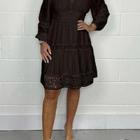 Ingra | Kleid mit Häkelbesatz