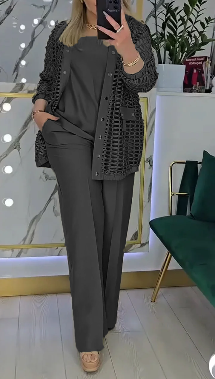 Amelia | Klassischer Damenanzug im dreiteiligen Set