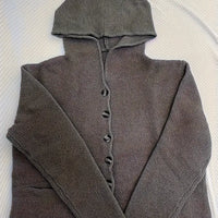 Hallie™ | Modische Strickjacke mit Knopfleiste