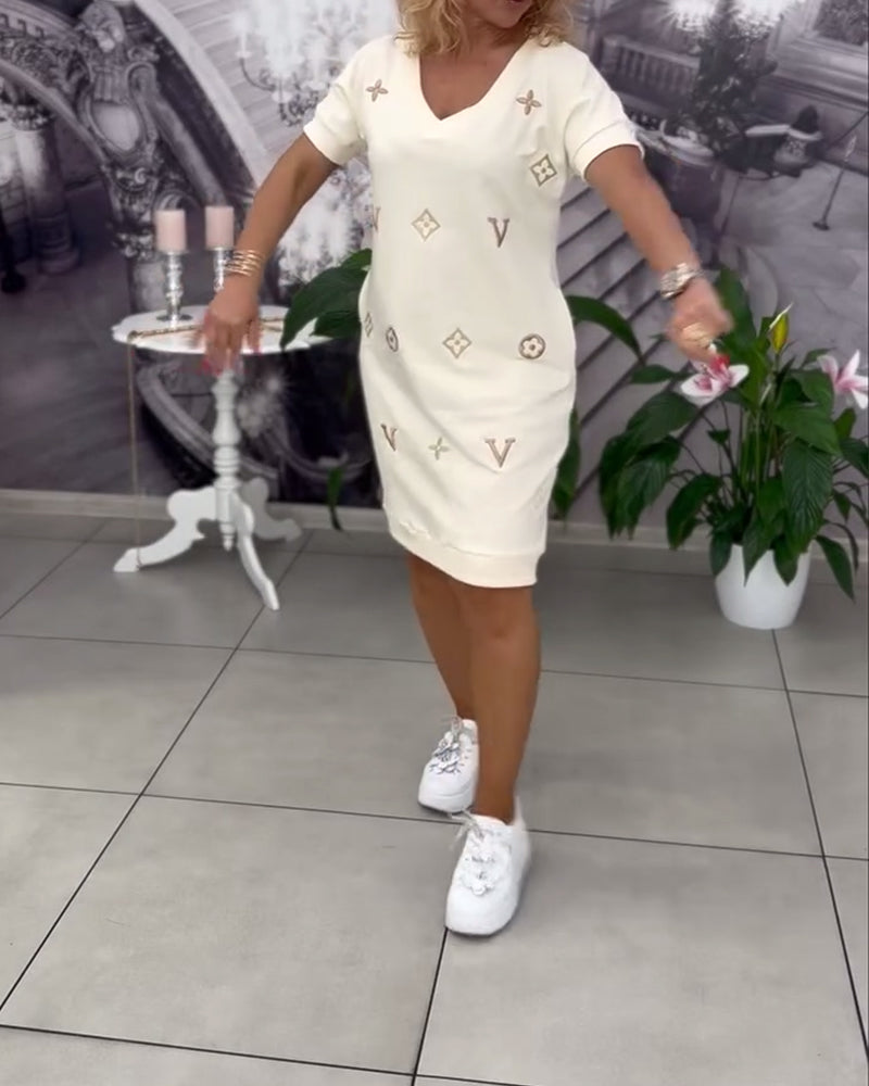 Amarna | Kleid Mode V-Ausschnitt kurze Ärmel