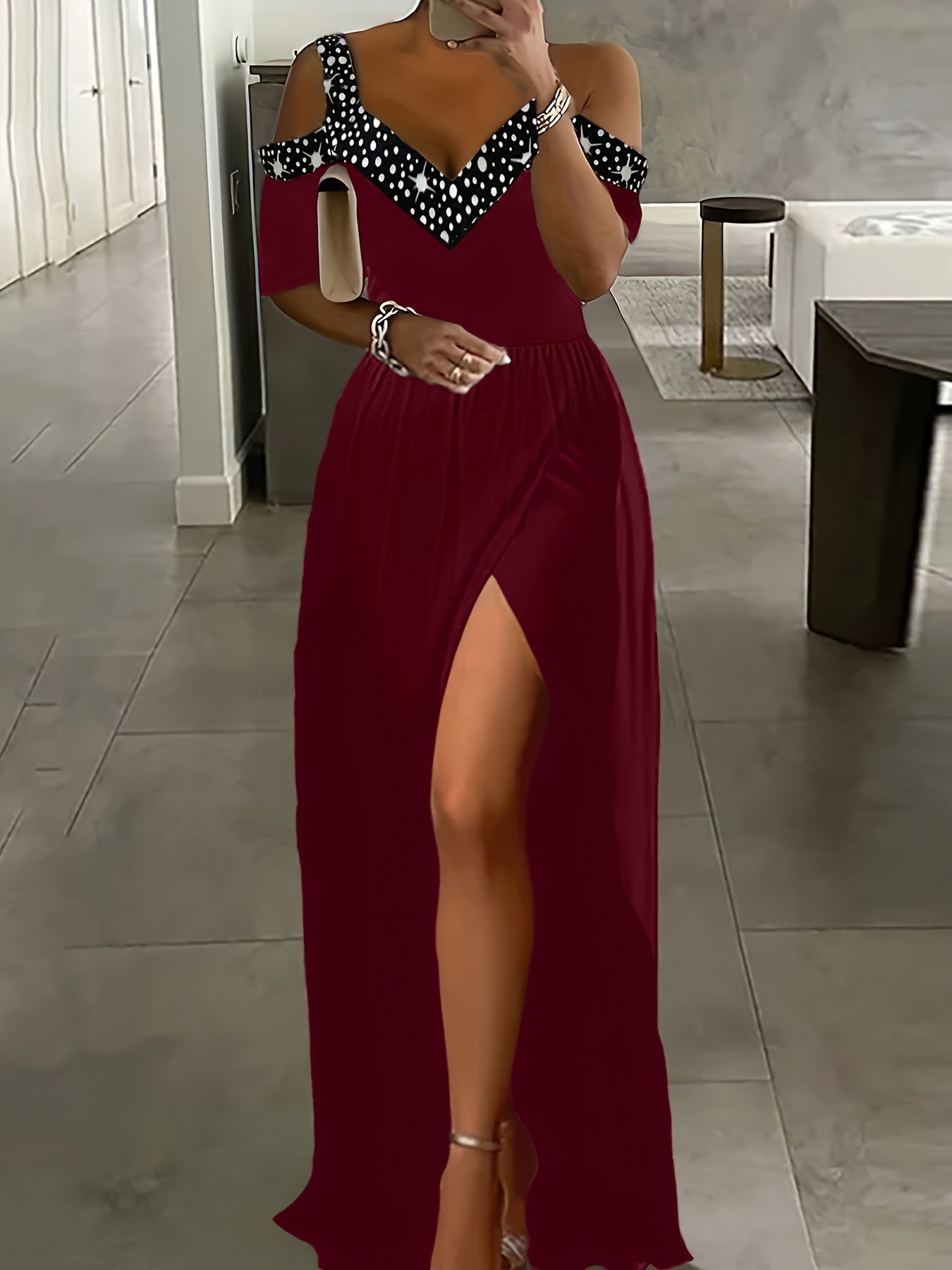 Helen | stilvolles trägerloses Sommerkleid für Damen