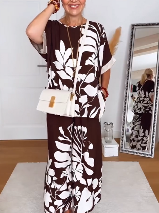 Kit | luxuriöser Damenanzug aus Leinen mit Blumenmuster in warmem Braun