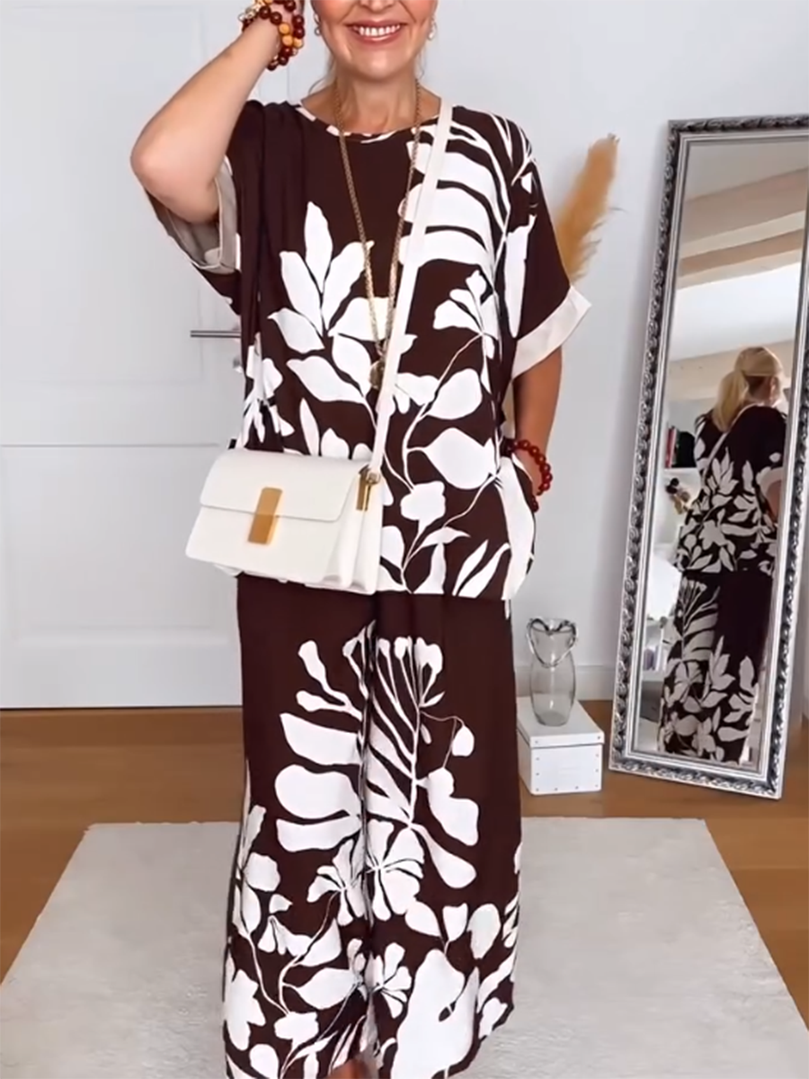 Kit | luxuriöser Damenanzug aus Leinen mit Blumenmuster in warmem Braun