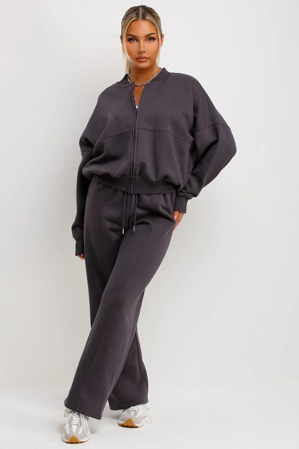 Larissa | Bequemes Lounge-Set für Damen