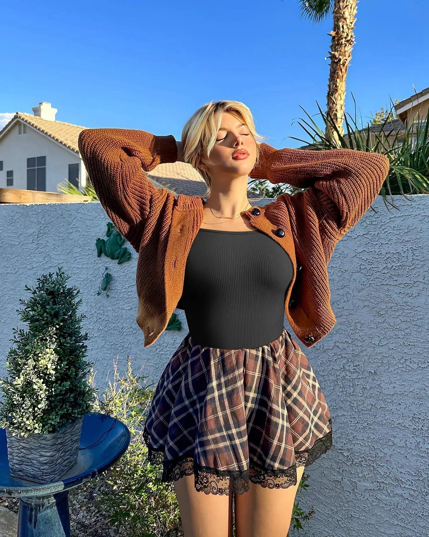 Arjane | Ärmelloser figurformender Body für Damen