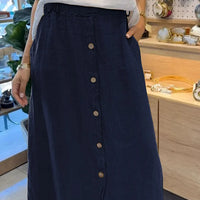 Estera | Midirock aus Leinen mit Knopfleiste und Taschen