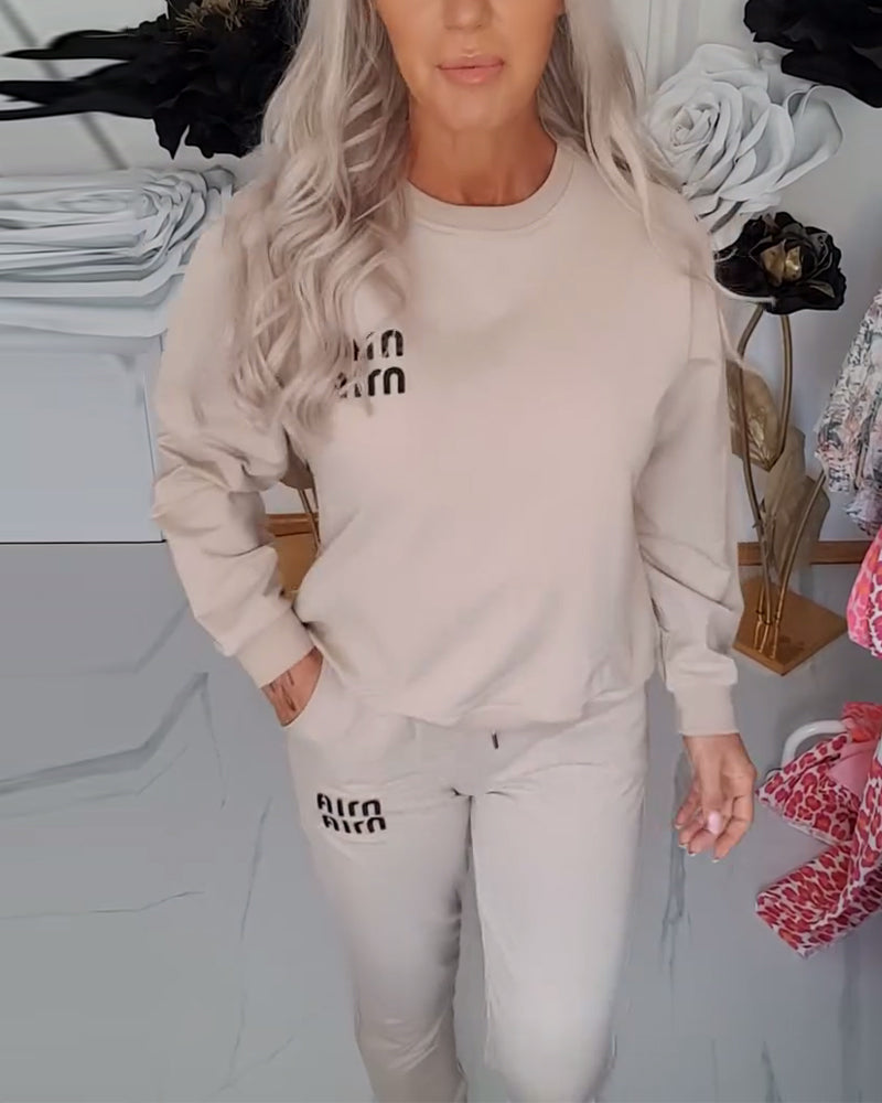 Leona | Damen-Anzug mit rundem Ausschnitt, zeitlos & klassisch