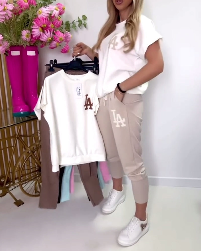 Pearl | stylisches Set mit Buchstaben-Skinny-Hose