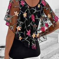 Adeline | elegante Bluse aus schwerem besticktem Netzgewebe