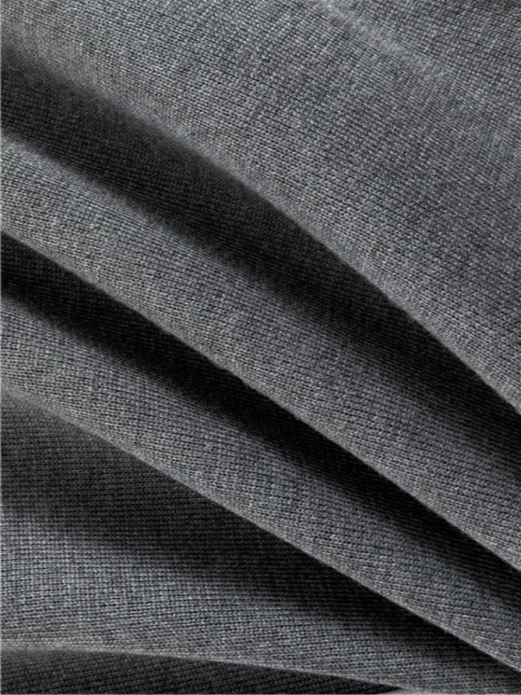 Alani | Modischer Zweiteiler für Frauen im modernen Design