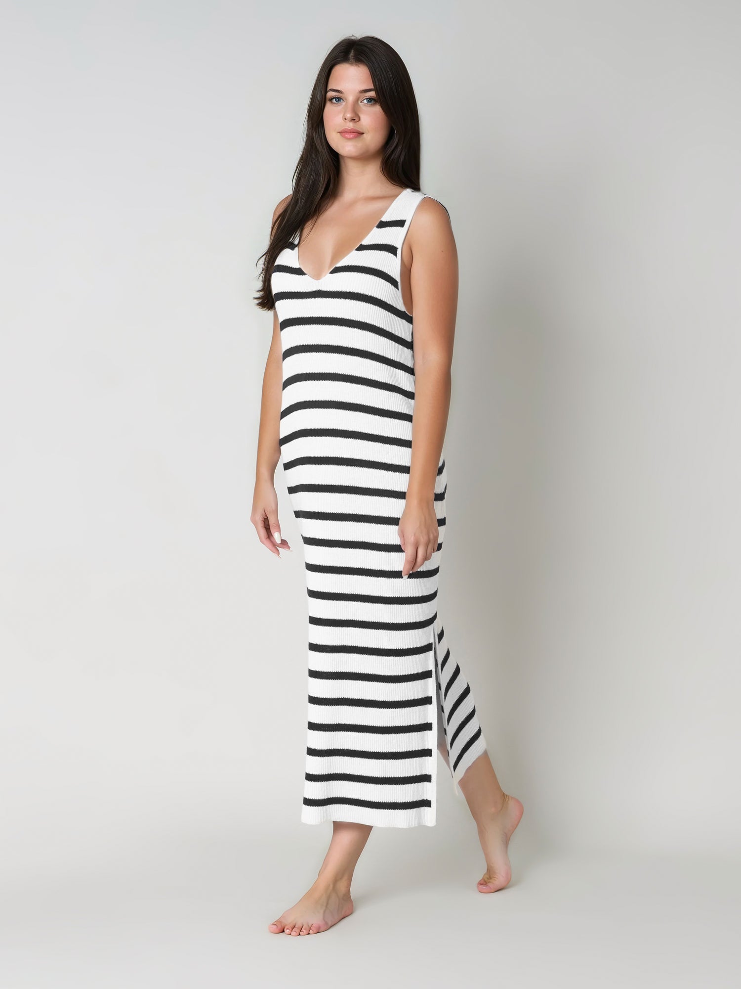 Aurora | feminines gestricktes Kleid für besondere Anlässe