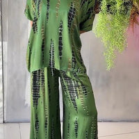 Kirsten | stilvoller Satin-Freizeitanzug mit rundem Ausschnitt für Damen