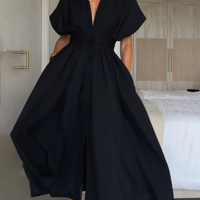 Della | schickes Damenkleid in Midi-Länge mit V-Ausschnitt.