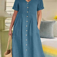 Nelian | Feminines Kleid mit Herzausschnitt und Knöpfen